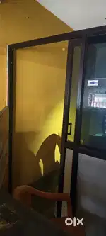 Glass sliding door