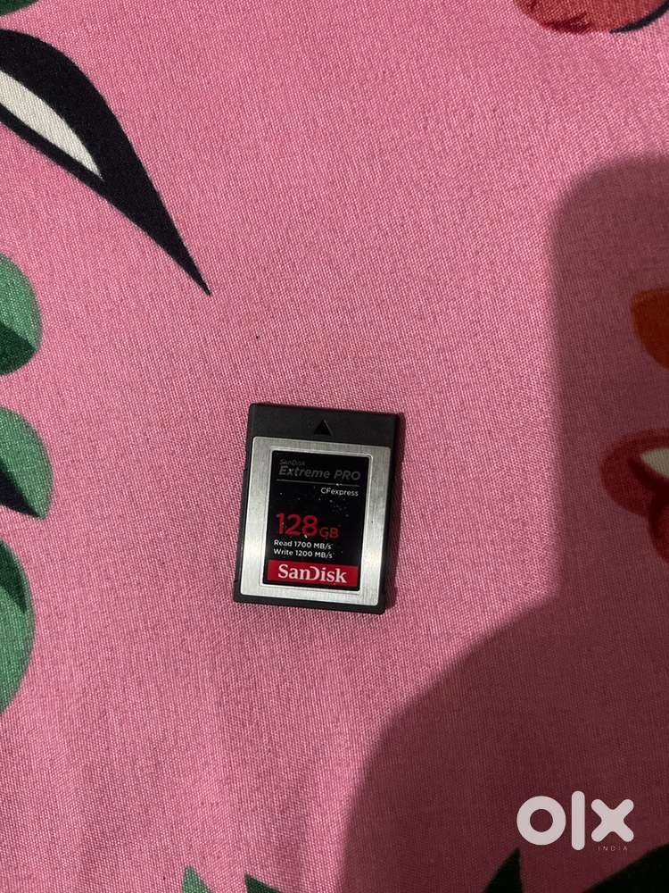 128 GB SanDisk Extreme PRO