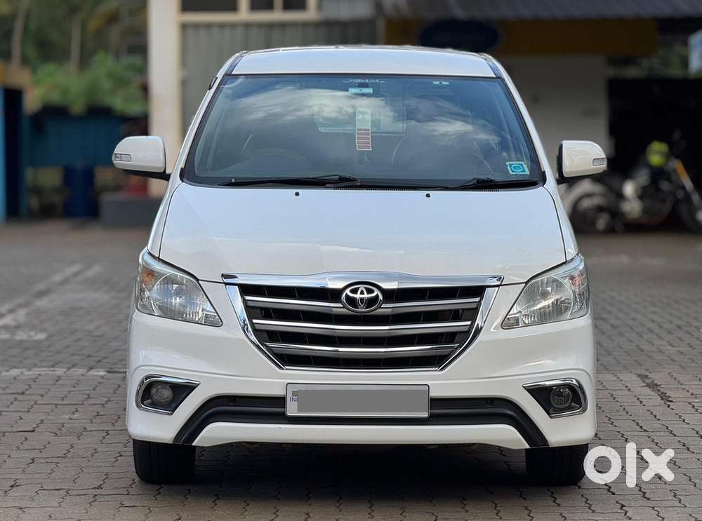 Toyota Innova 2015 Diesel 113000 Km Driven