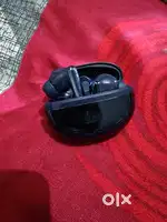 Bluetooth tws and redmi powerbank