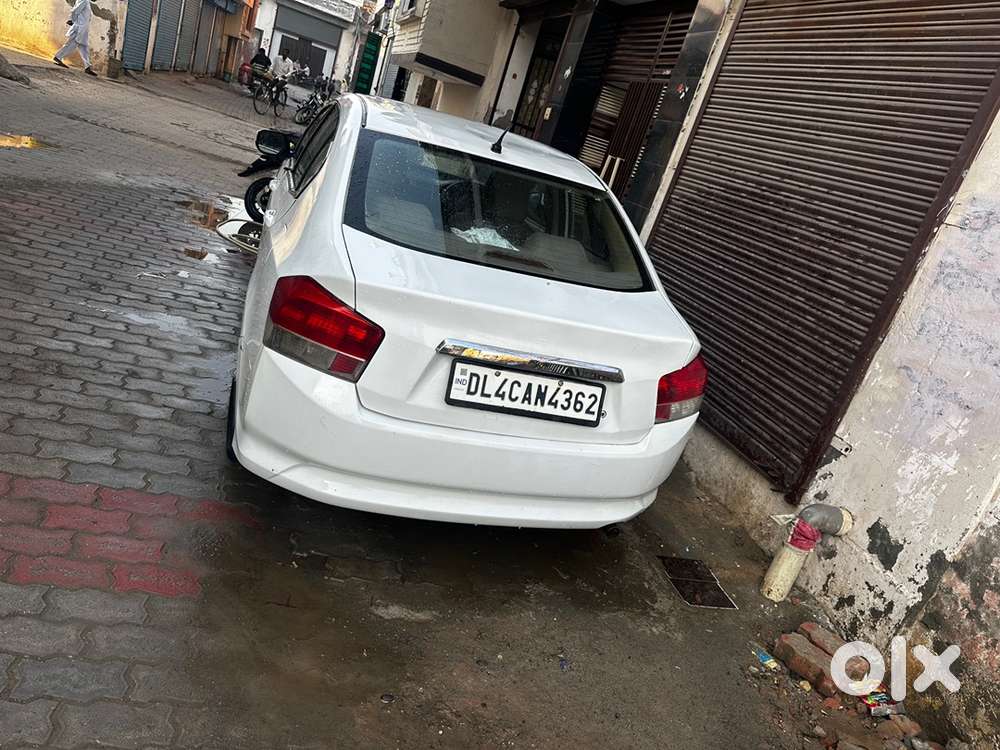 Honda City 2011 CNG & Hybrids Well Maintained