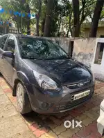 Ford Figo 2010 Petrol 70000 Km Driven argent sell