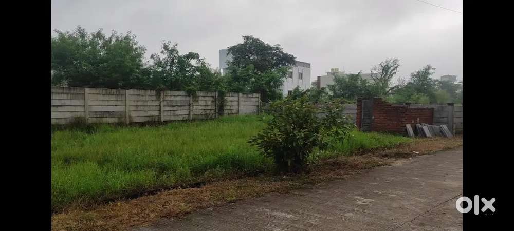 Price negotiable, 2070/- Rate ,1298 sqft area.