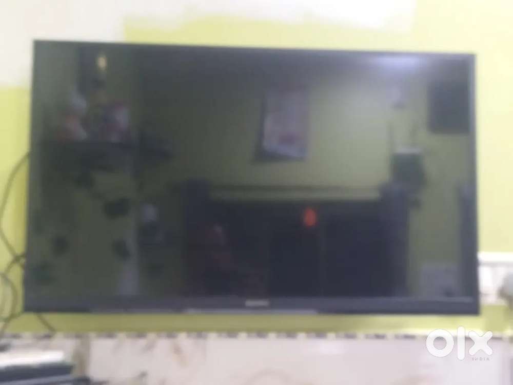 SONY Bravia 32 inch LED TV