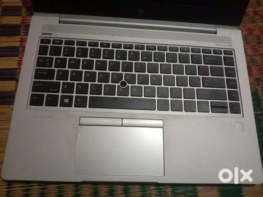 HP Intel core i5 8th gen 8gb with 256 storage