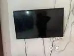 32 inch wifi connect and dish dono se chalti hai arjent sale karni h