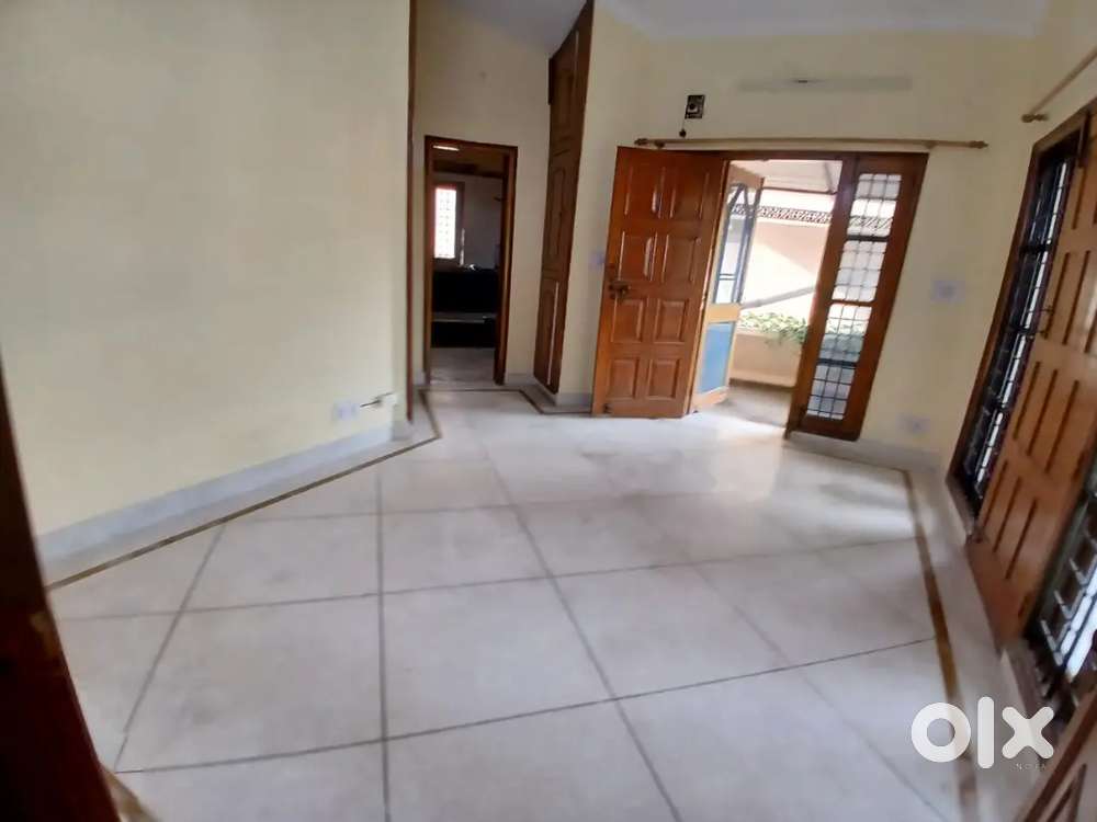 Commercial office e space for institute or office near Balliwala chowk