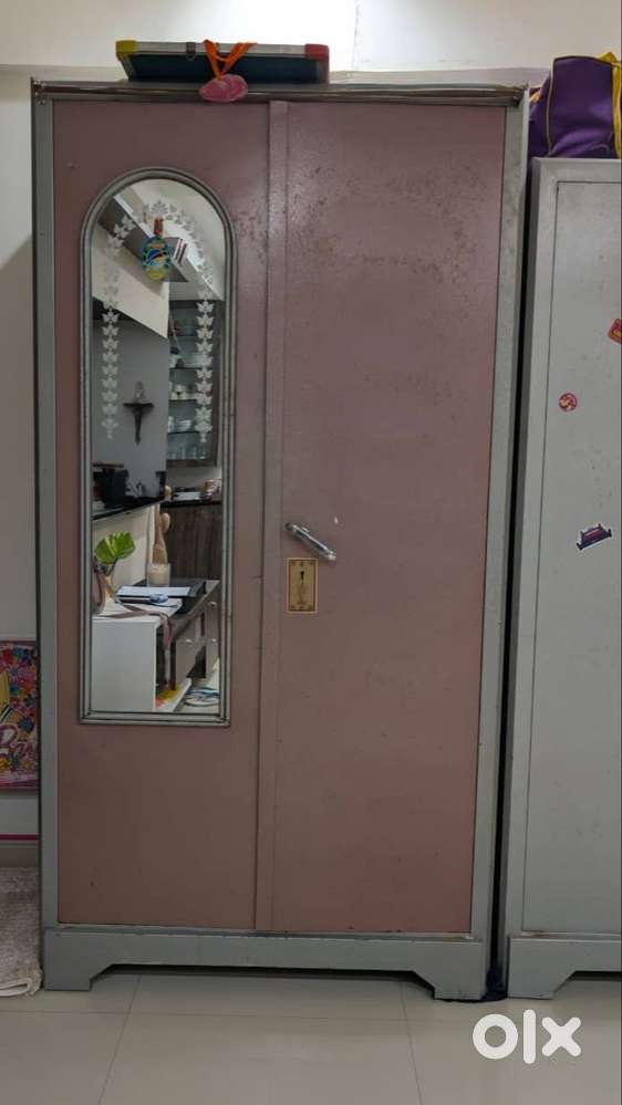 Wardrobe [તિજોરી]