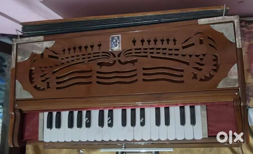 SCALE CHANGER HARMONIUM