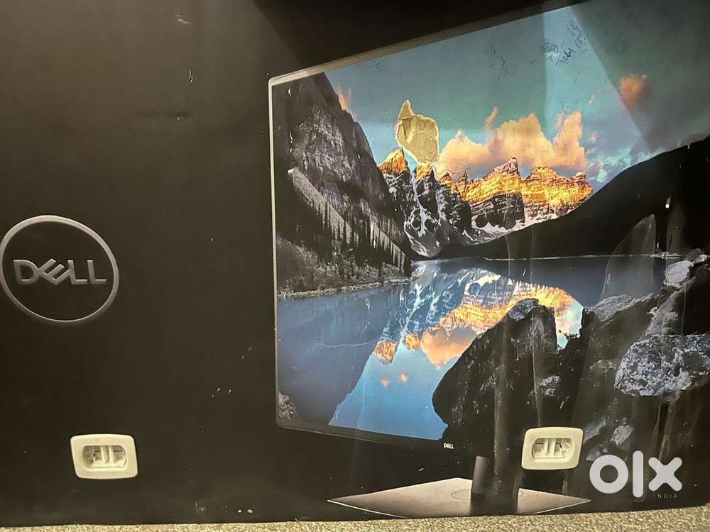 Dell U4320Q-Ultrsharp USB-C Monitor(unpack)