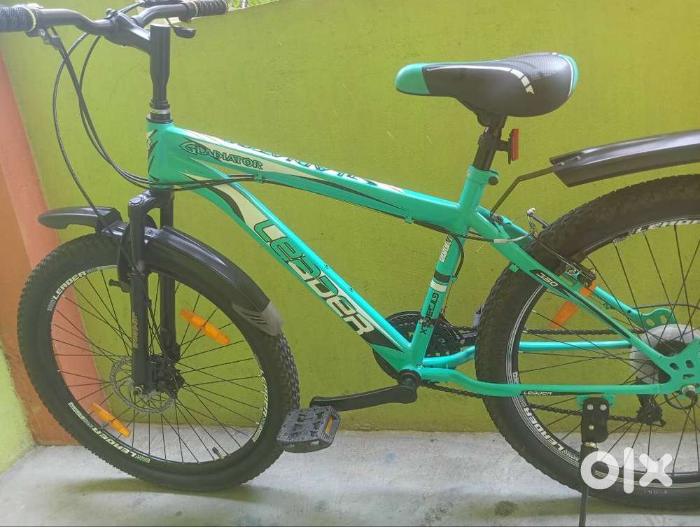 Gladiator 26T Multi Speed (21 Speed) Cycle With Front Suspension