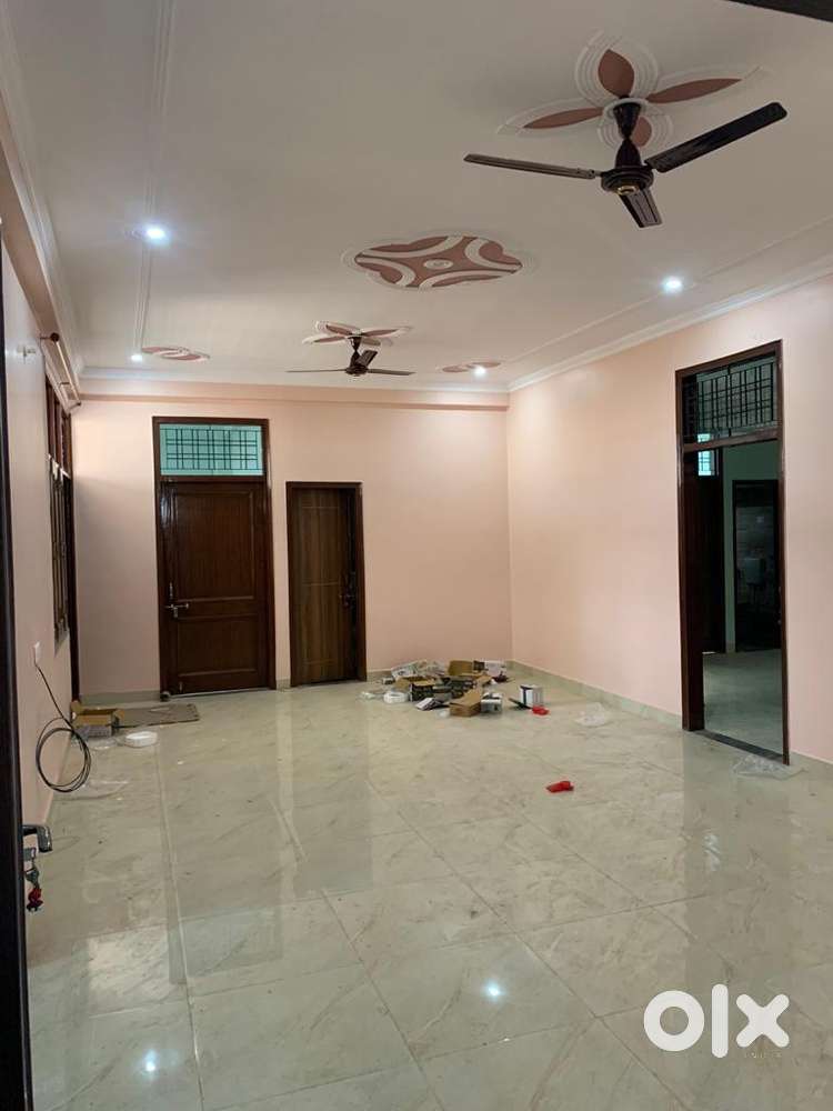 Spacious 2BHK with all amenities around
