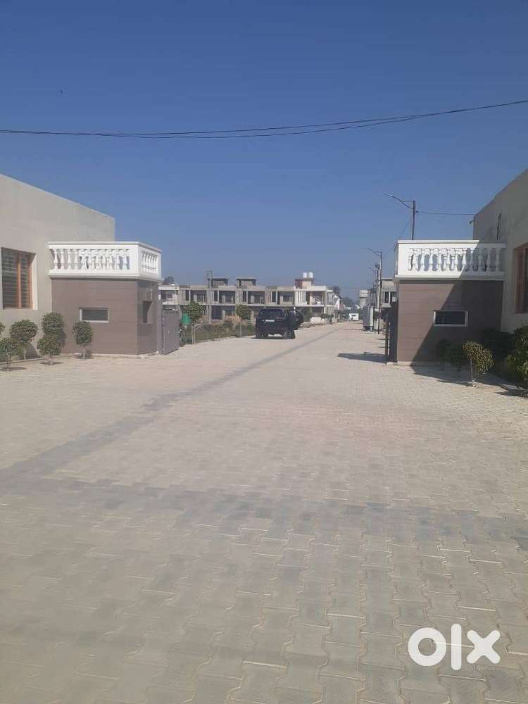 PLOT FOR SALE NEAR CHANDIGARH