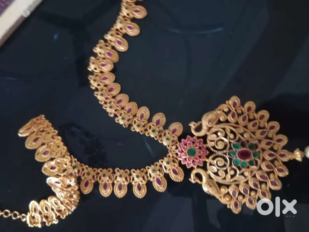One gram necklace.