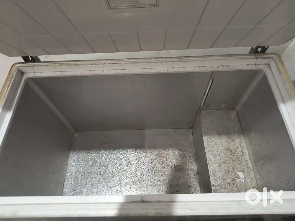 Deep fridge voltas 320tr