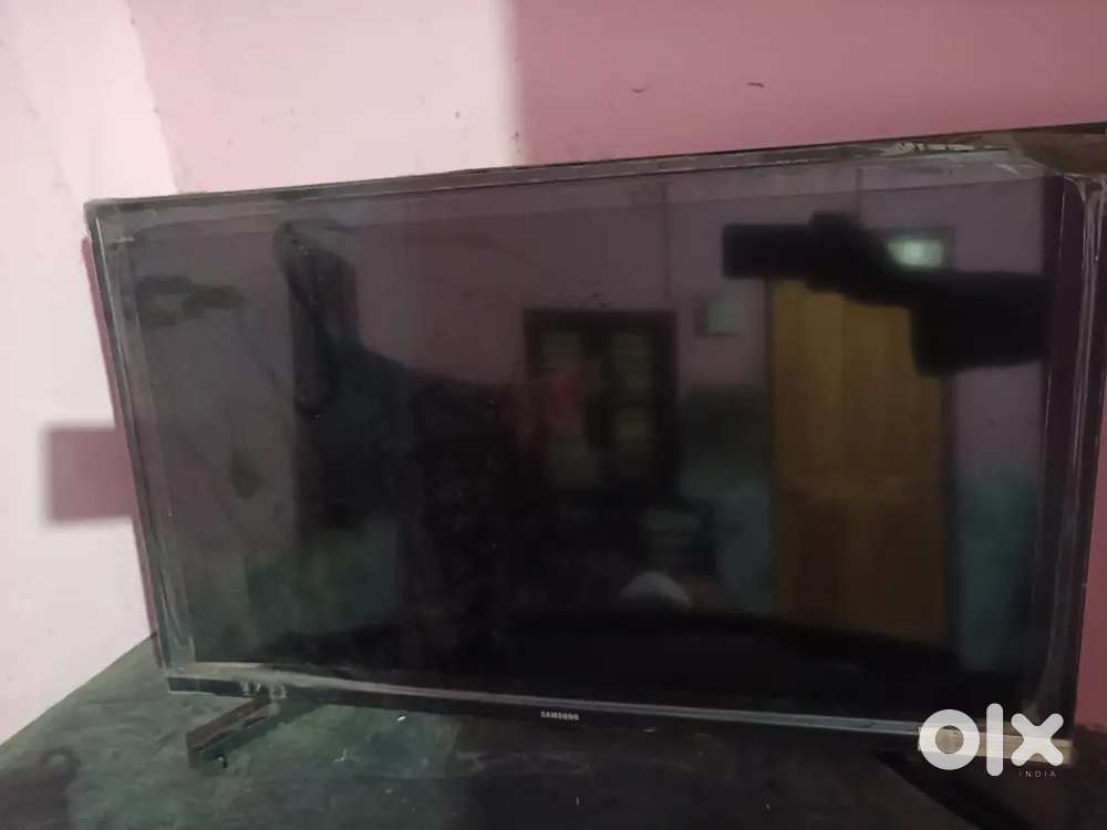 Samsung TV 32 inch
