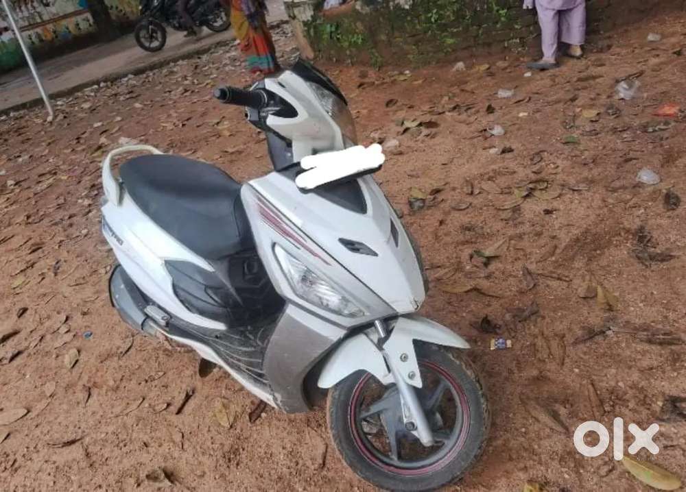 Bs4 2019 last model scooty if needed finance available