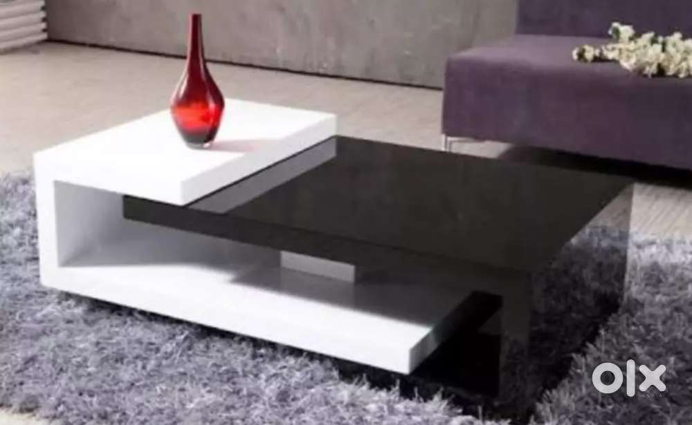Central table with glass top