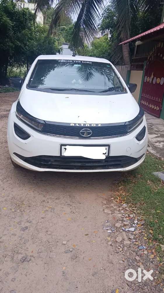 2022 TATA ALTROZ XM PLUS