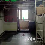 room for rent near monorail