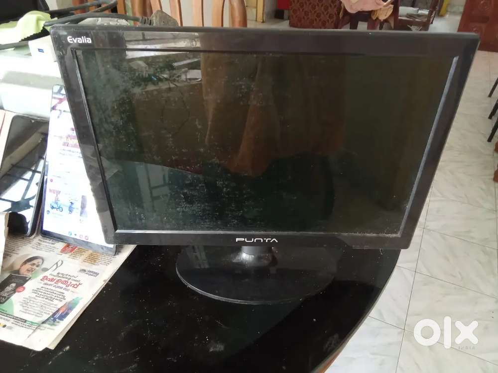 Good monitor for sale.