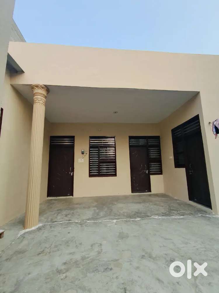 2 Room Set House for Sale/Rent – Spacious & Peaceful Home with Parking
