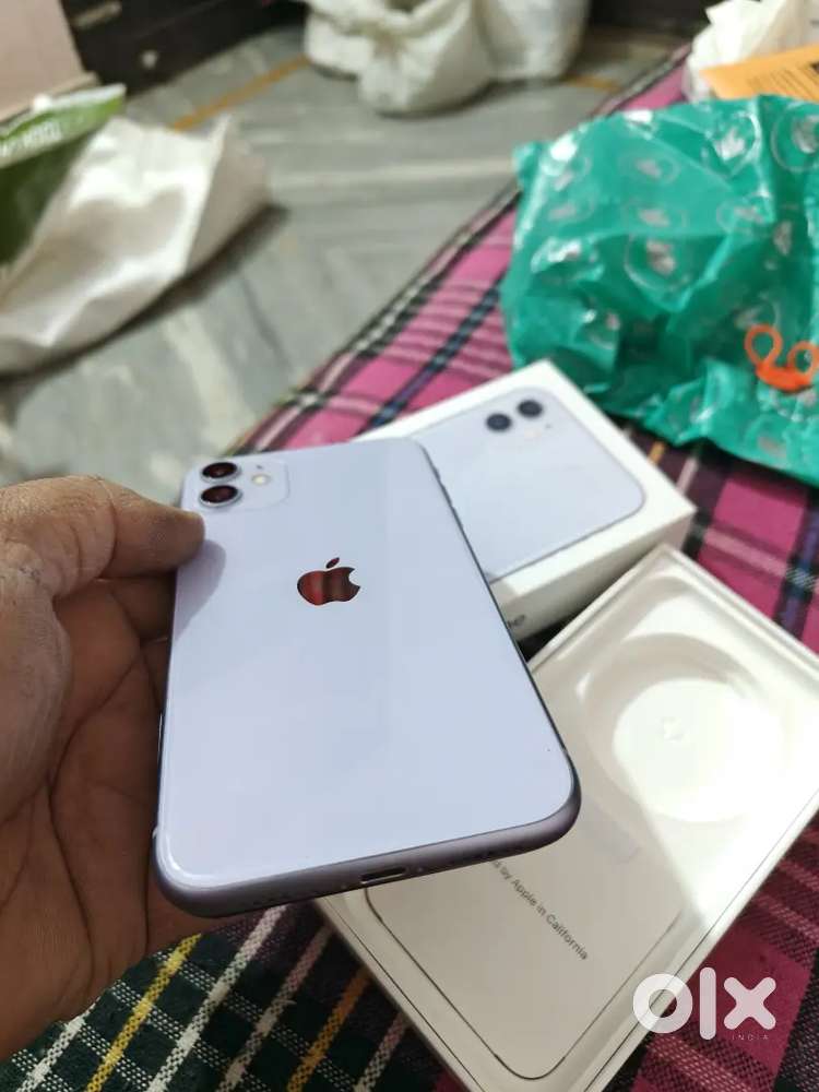 iphone 11 64 gb ,2021 model with box,Charger, Battery & Screen changed