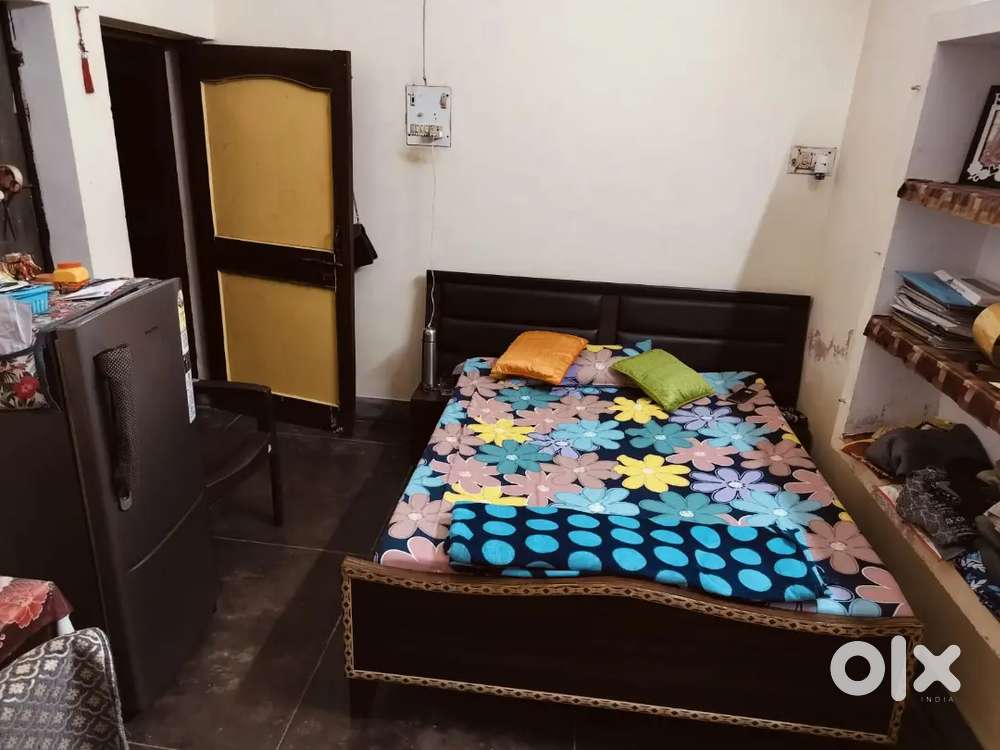 House 2 bhk falt