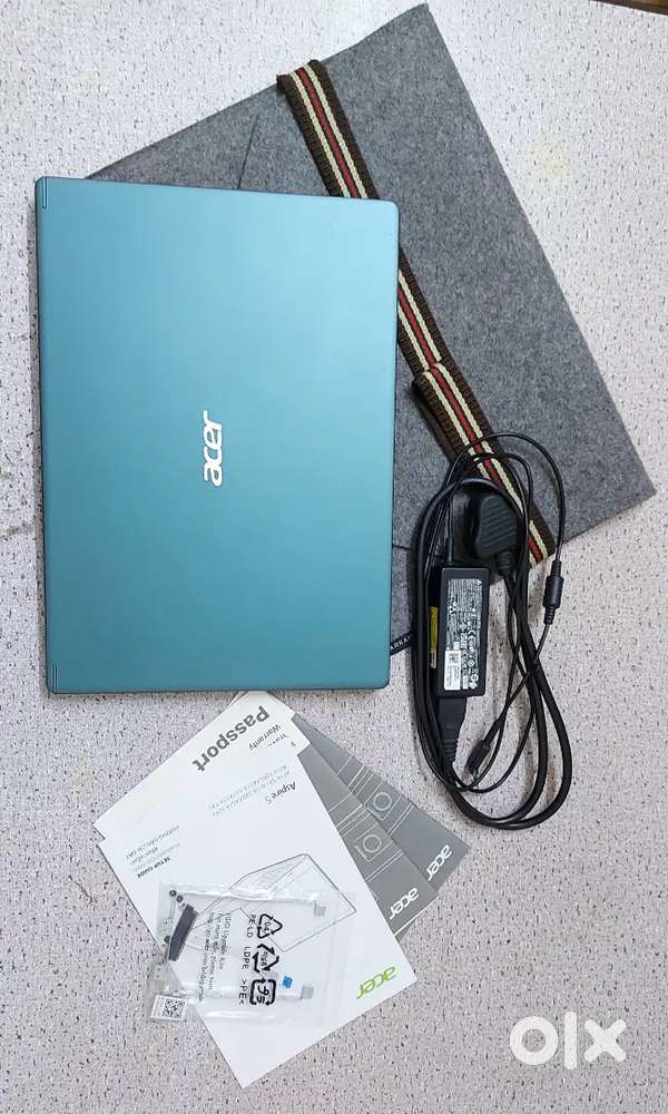 Acer Aspire Laptop 14 inch. (4 years old, Used,Purple color)