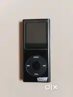 MP 4 with Flash Disk Digital MP 4 player