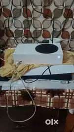 Xbox series s. Digital     Top model console