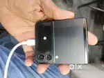 Samsung flip 3 ,with box ,andar vali display crack hai