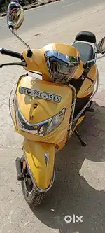 Hero pleasure plus x-tec yellow colour