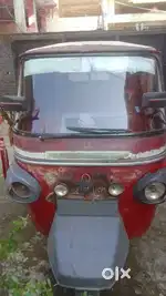 Auto three wheeler