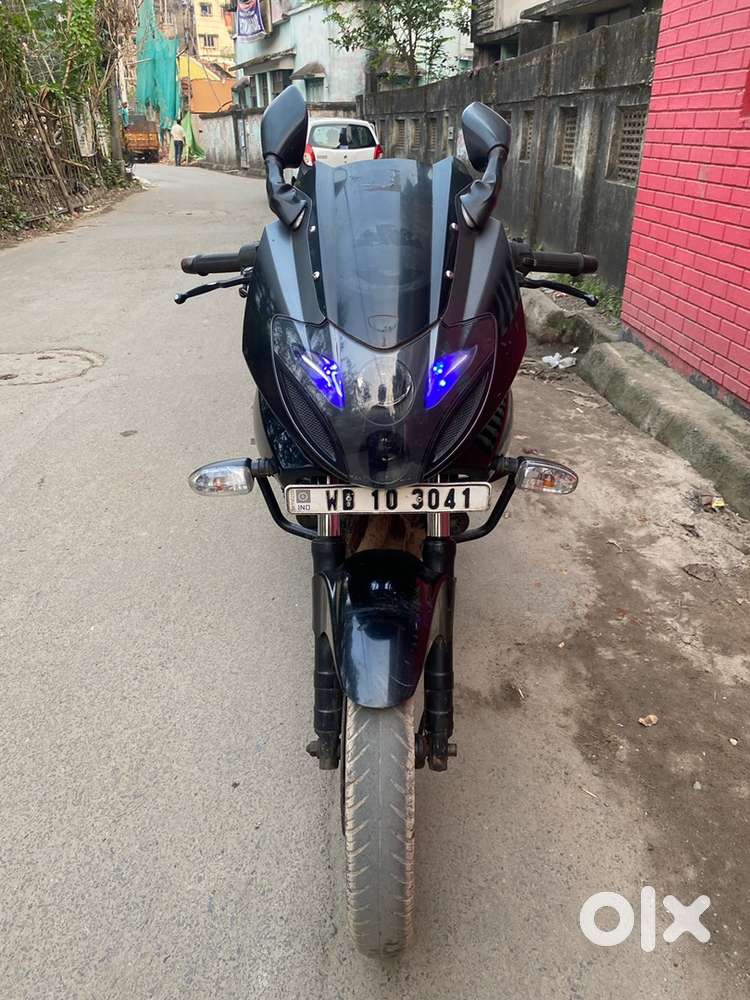 Bajaj pulsar 220 mint condition