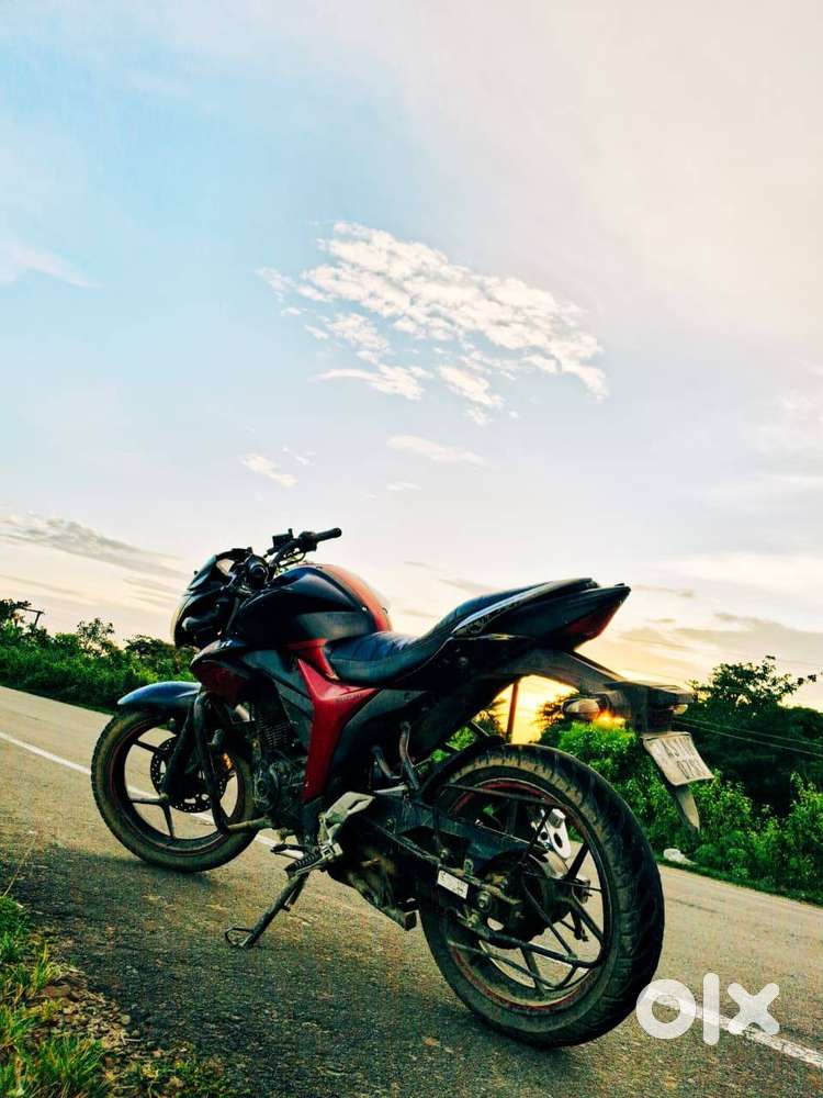 Urgent money needed so selling my bike