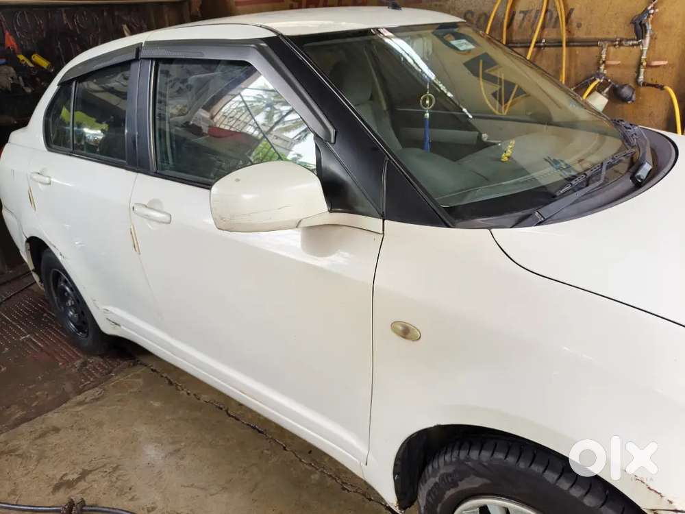 Maruti Suzuki Dzire 2011 Petrol 50000 Km Driven