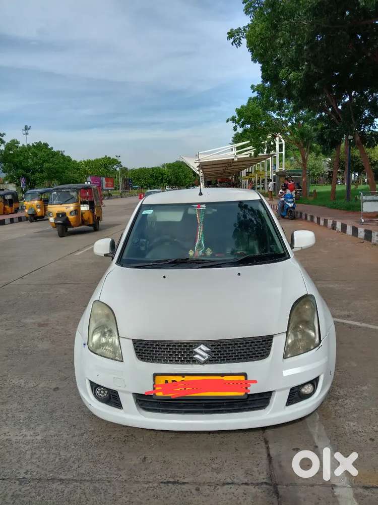 Maruti Suzuki Dzire tour 2016 Diesel 209000 Km Drive