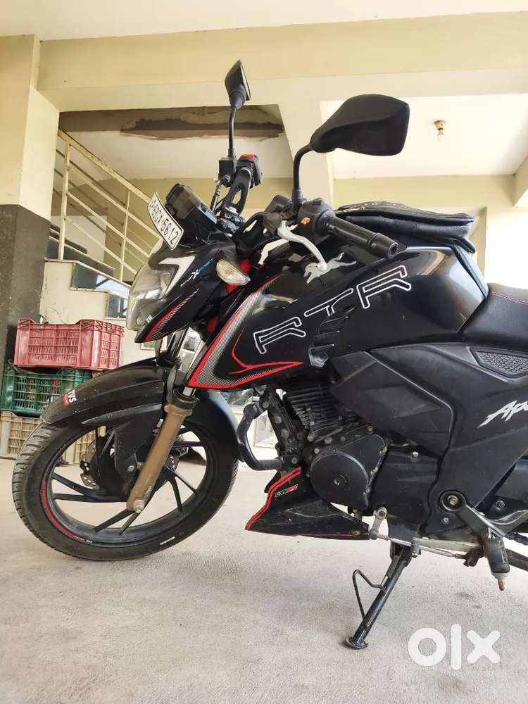 TVS Apache RTR 200 4V BS6