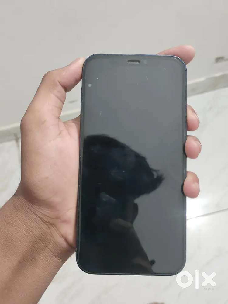iPhone 12 64gb ram