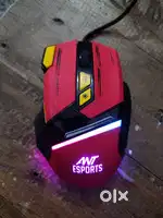 Mouse 700 ka liya tha 450 ma de rh hu 10 din hua ha liya hua