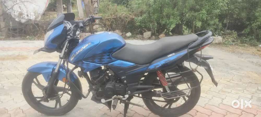 HERO GLAMOUR 125CC; MODEL 2018; SELF STARTER ALLOY WHEEL; BLUE COLOUR