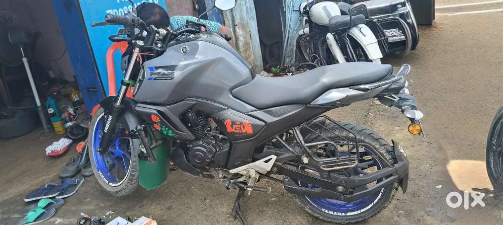 Yamaha fz s fi