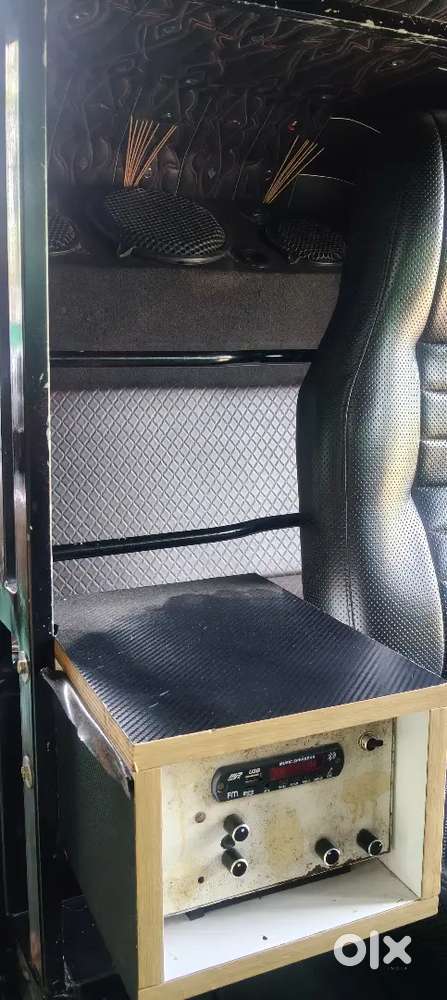 Auto JBL SUBWOOFER 12
