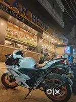 Yamaha r15 v4 bike Urgent sale