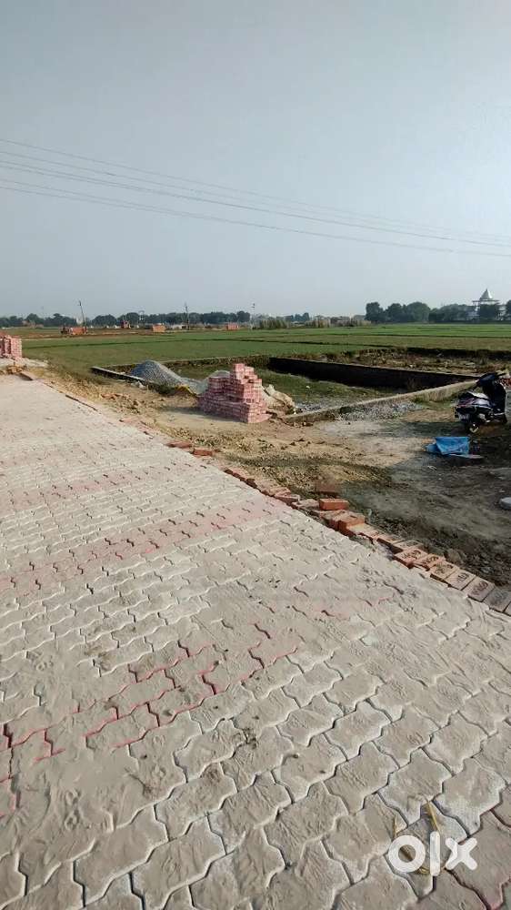 1550 sqaure feet Plot for sale adjacent to HI-TECH city rohania