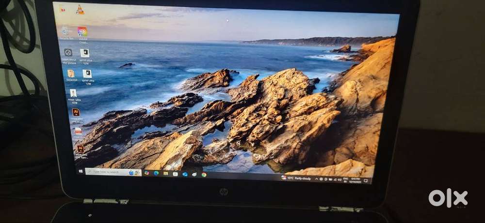 Hp pavilion 15 i7 processor 16gb Ram  1TB hard drive 256 ssd