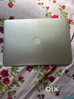 Macbook Air intel based laptop 13inch