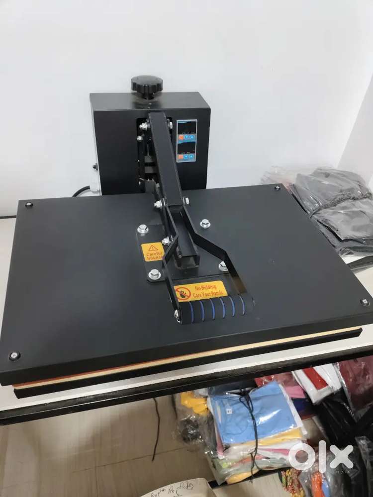 T-shirt printing machine