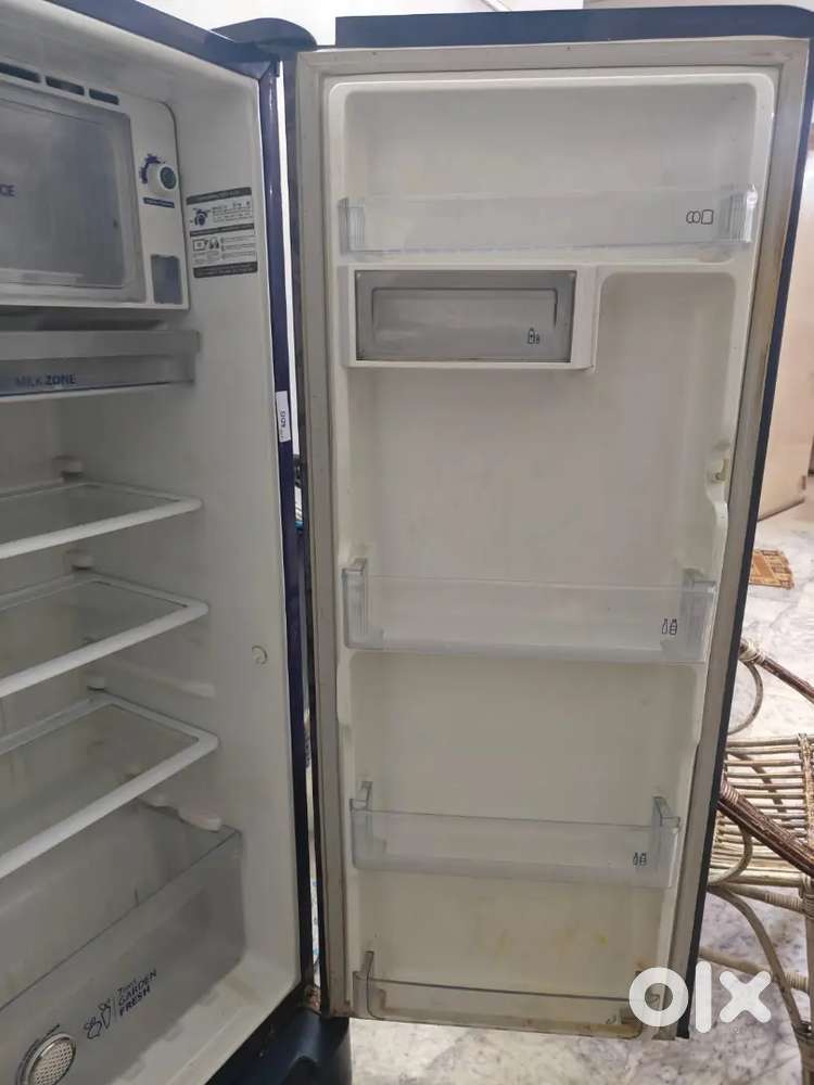 Single door Whirlpool Fridge